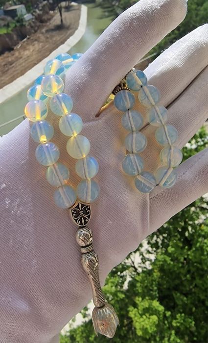 Четки из Натуральных Камней.