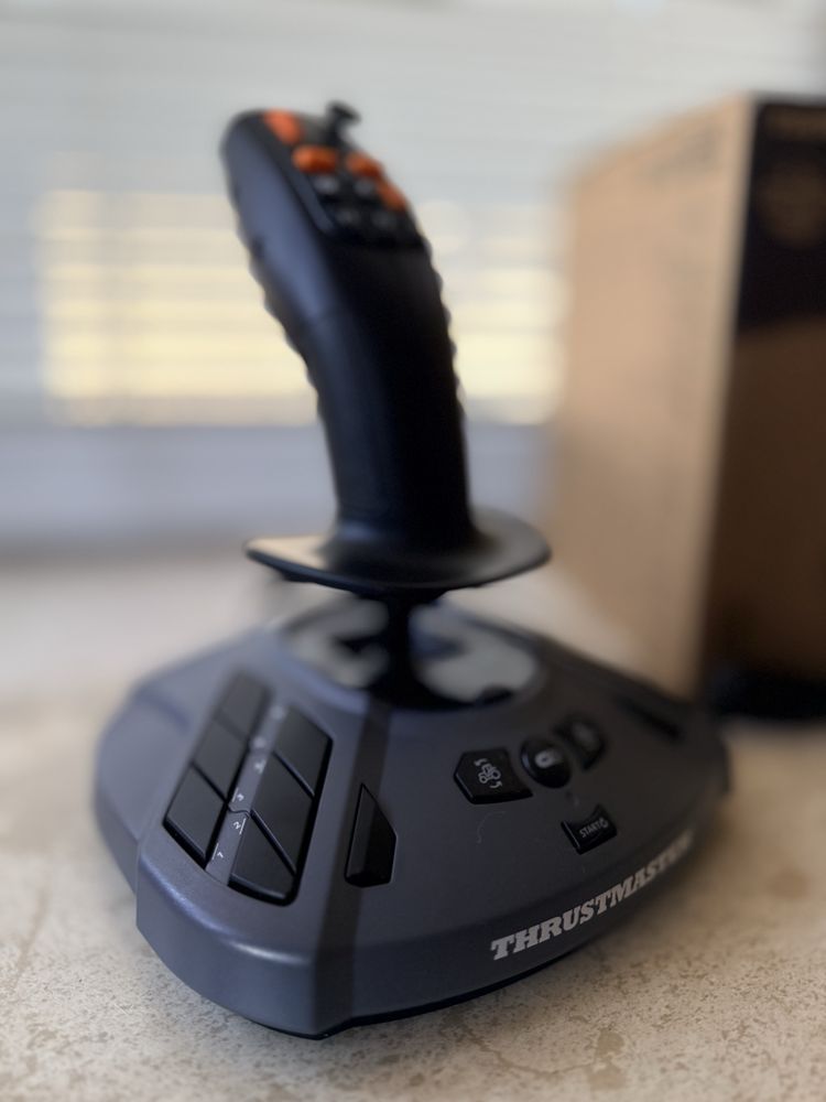 Джойстик Thrustmaster Simtask FarmStick