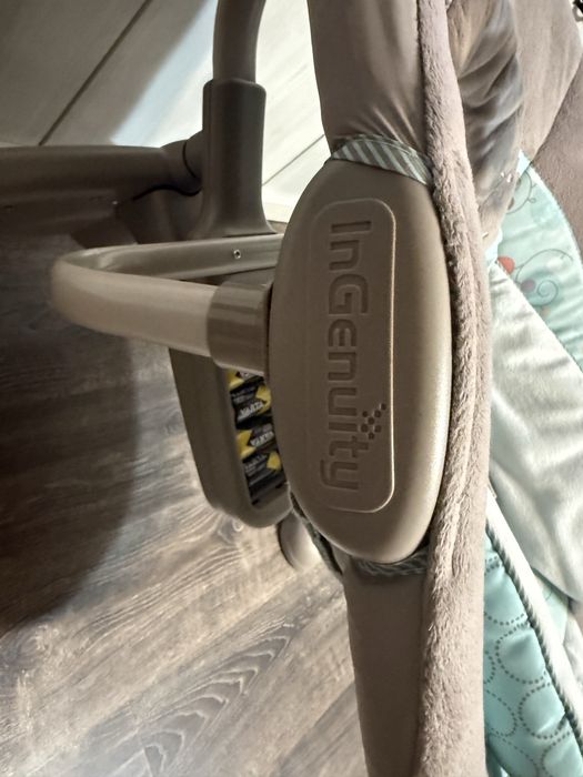 Бебешка люлка / шезлонг.