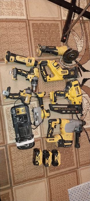 Set scule DeWalt folosite