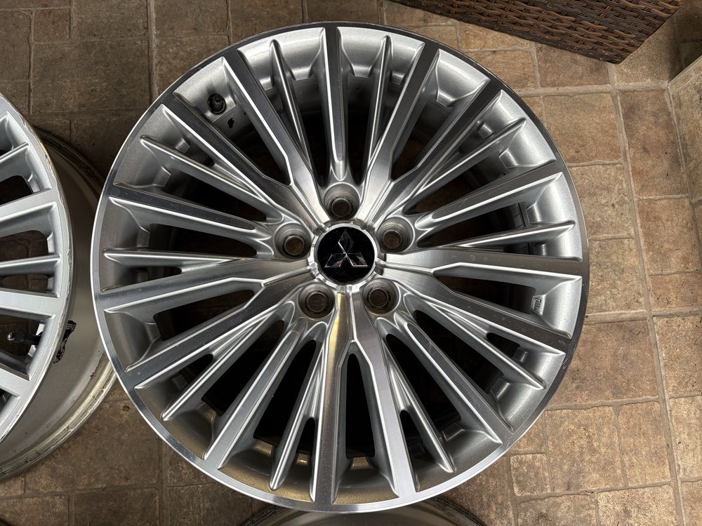 Оригинални джанти Mitsubishi 18" 5х114.3