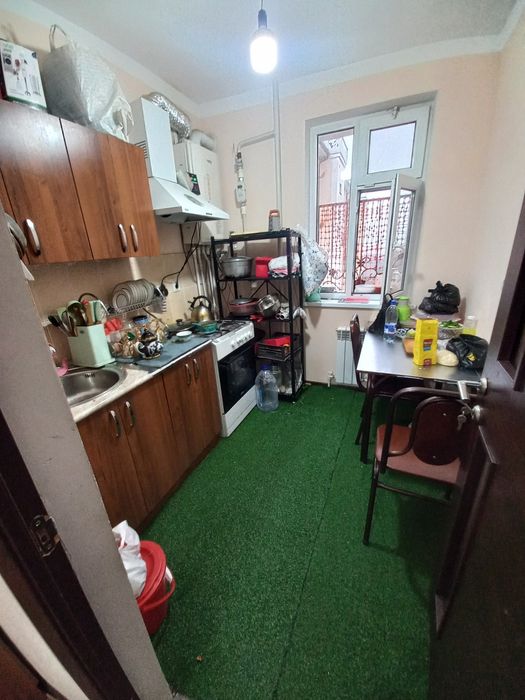 Srochna 3 xonali uyimni sotaman.