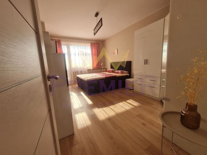 Дава се под наем Двустаен апартамент в Варна, Бриз - 70 кв.м за 612 € - Снимка #2