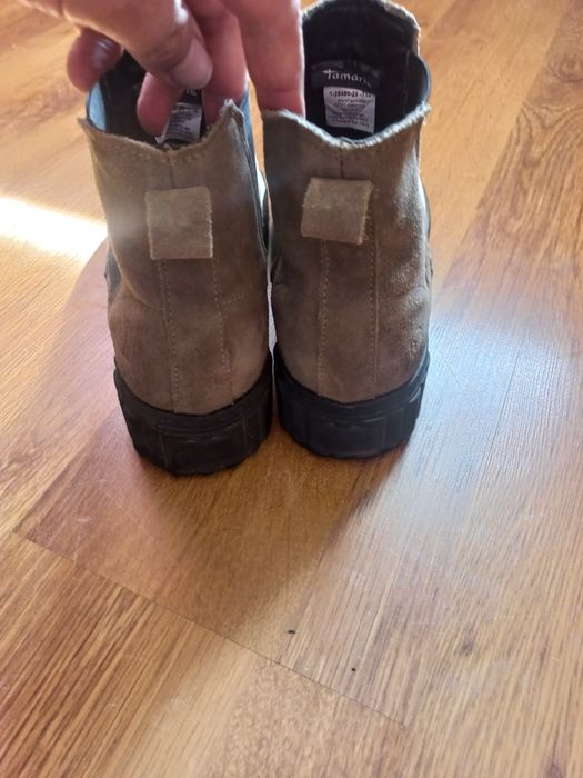 Боти Tamaris н.41,кларкове Vagabond н.40стелка 26,5см