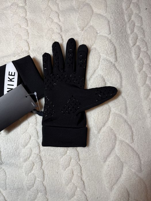 Черни ръкавици Nike