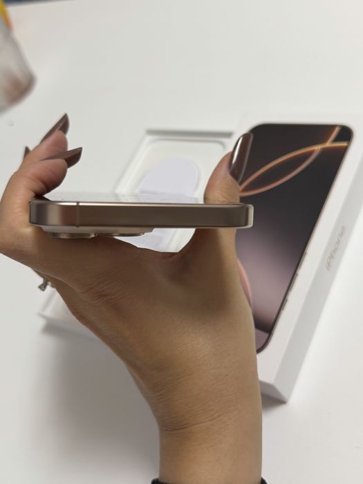 IPHONE 16 PROMAX Desert Titanium, 512 gb, IMPECABIL