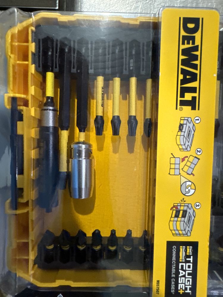 DeWALT набор бит DT70732T-QZ 37 шт