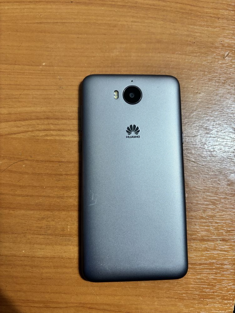 Huawei y5    2017