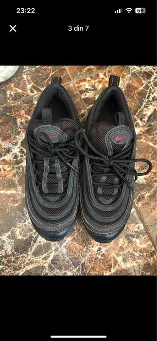 adidasi nike fara defecte