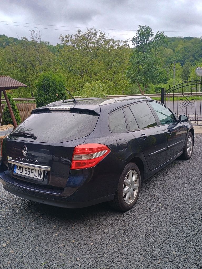 Vând Renault Laguna 2009