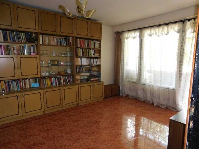 3-стаен апартамент,Запад 2, гр. Търговище