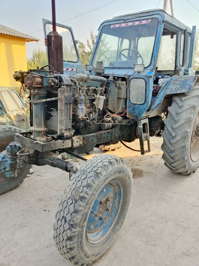 Belarus traktor toʻrt oyoq vidushi