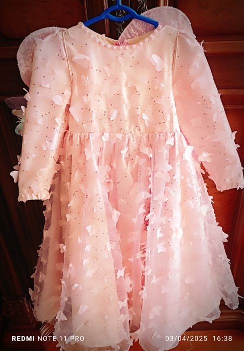 Кизалоклар учун той либоси