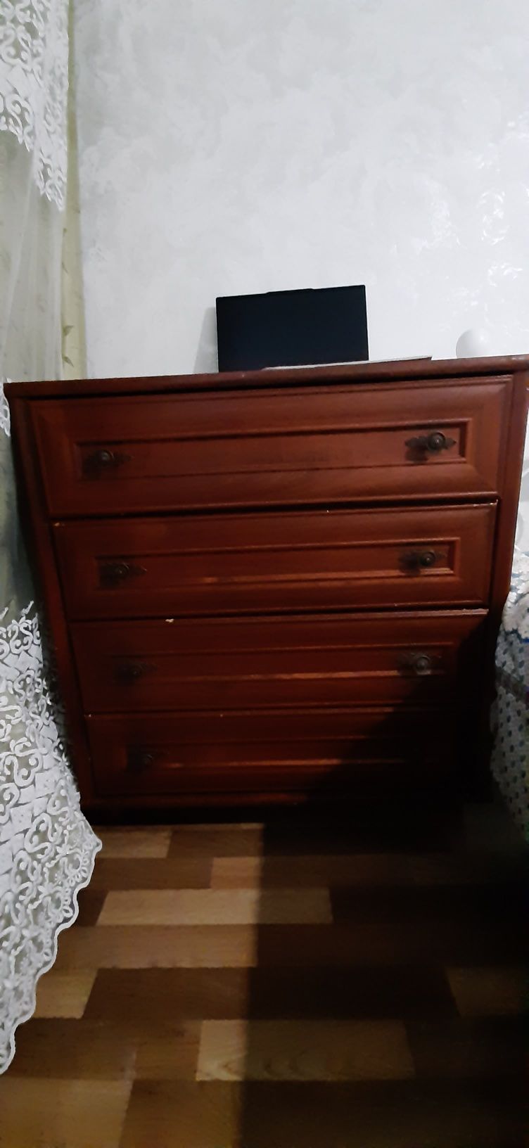 Продам комод с пятью ящиками СТОЛПЛИТ