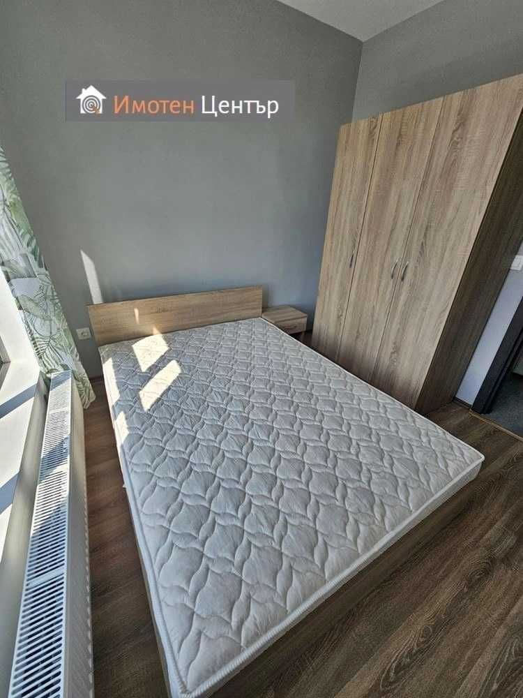 Двустаен апартамент в Студентски град
