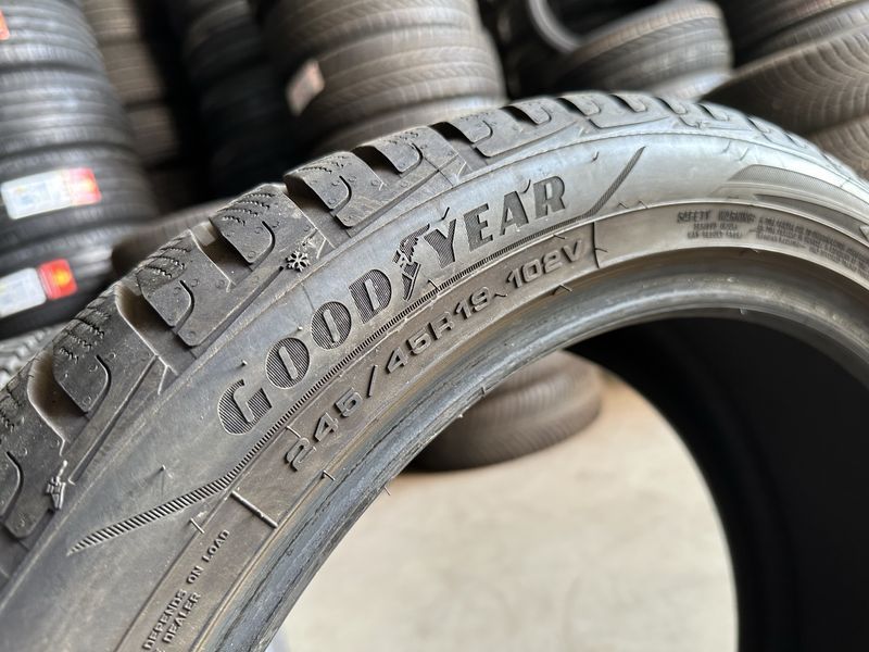 245/45/19 Goodyear 4бр