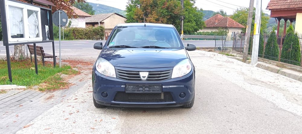 Dacia Sandero An 2011 Motor 1,2 Benzină Mpi Climă Servo Stare Perfectă