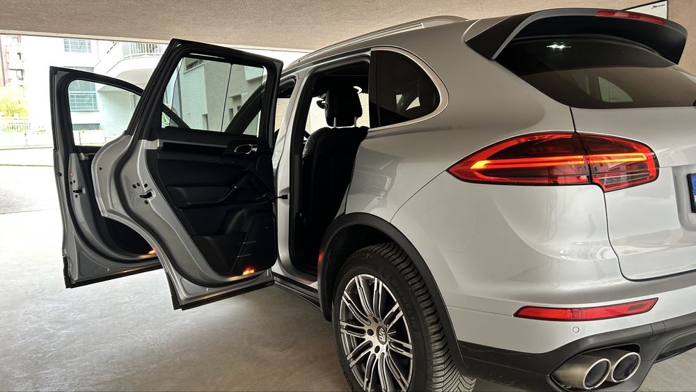 Porsche Cayenne S Twin Turbo 420кс