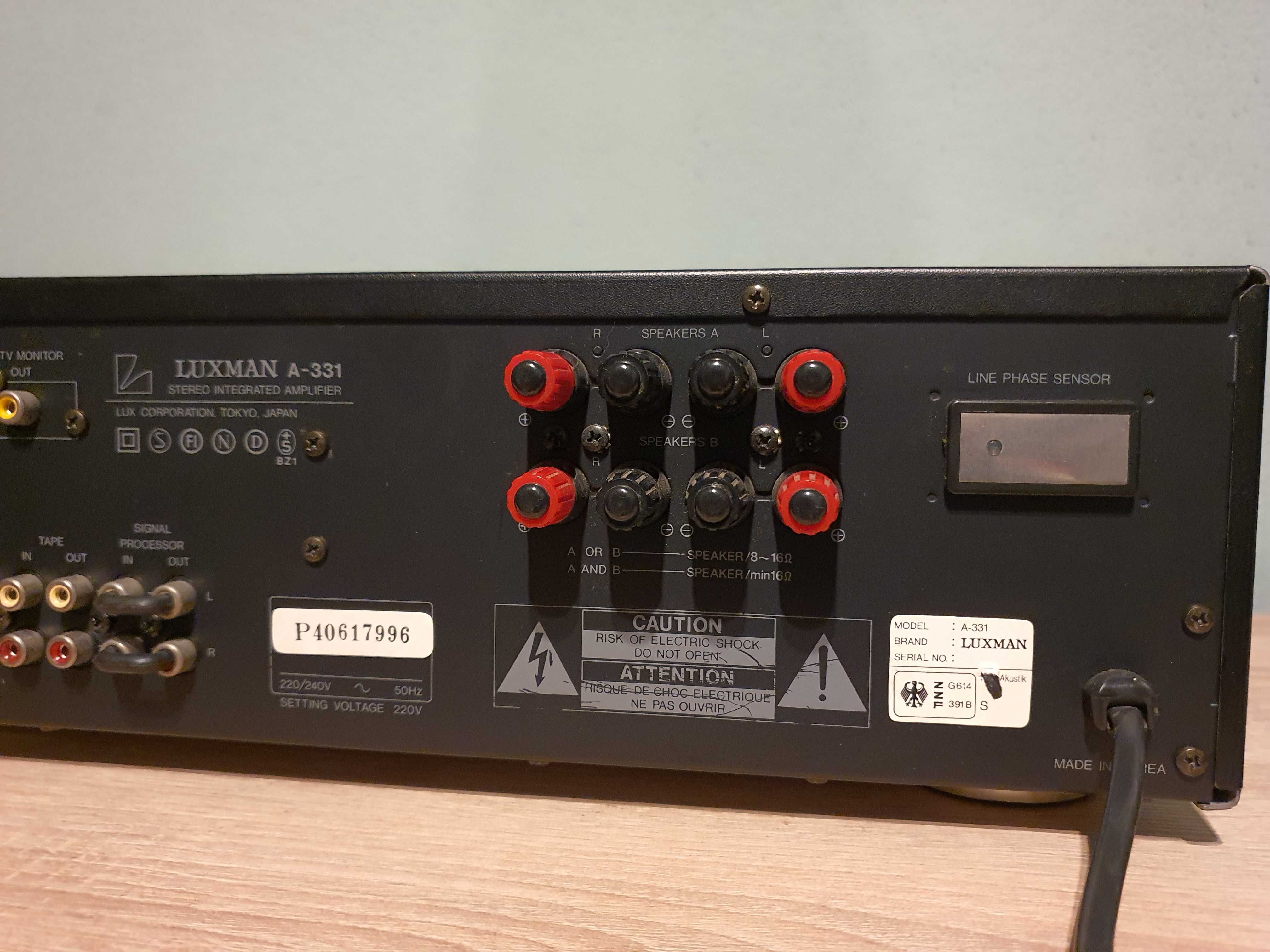 amplificator stereo Luxman A-331