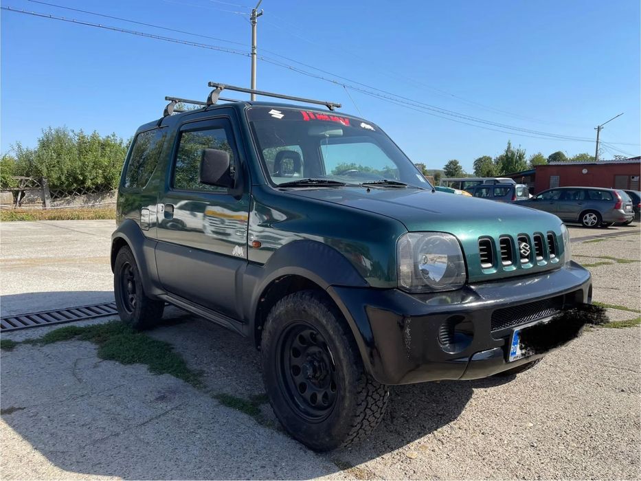 Suzuki Jimny Primul proprietar nu are rugina caroseria recent reconditionata comple