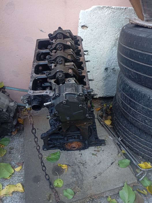 Motor vw t5 1.9tdi tip brs