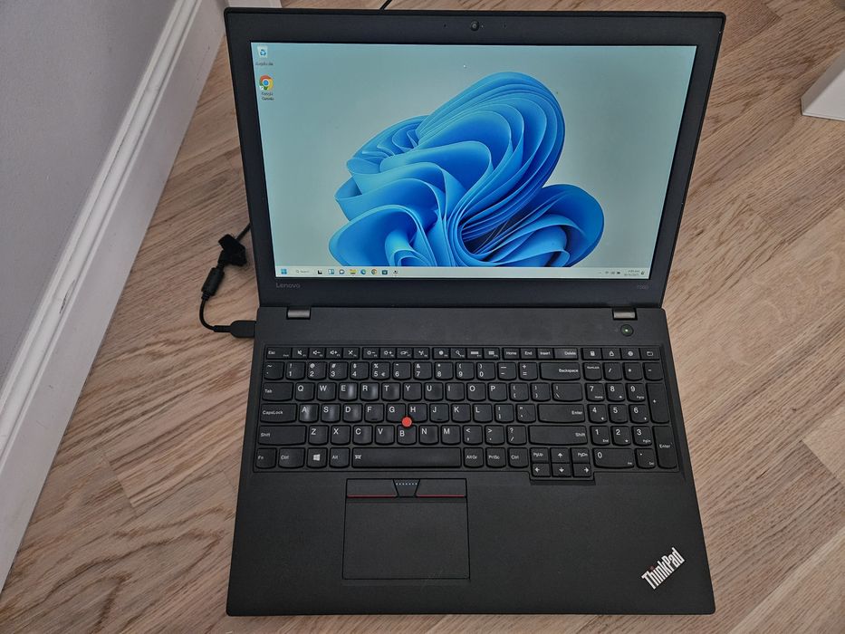 Lenovo T560 Core i5 gen6 2.4 ghz, 8GB Ram, SSD 256 - strare excelenta