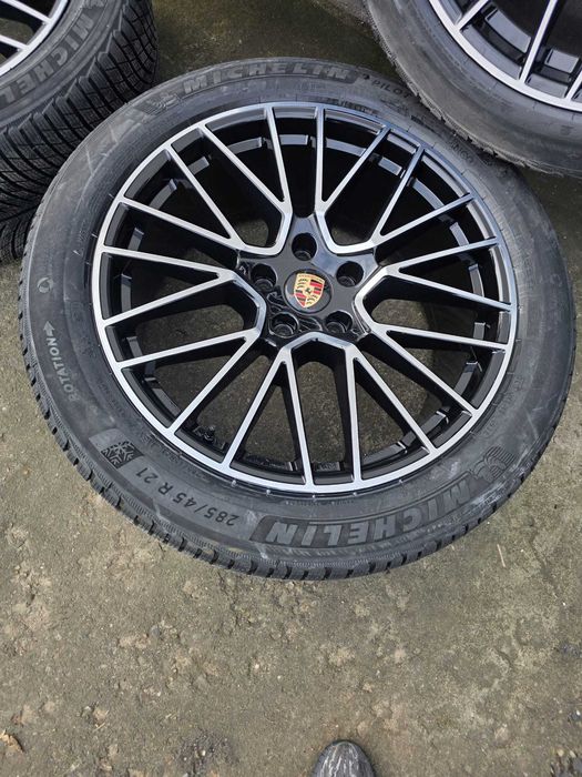 Roti noi iarna R21 Porsche Cayenne Face-Lift 2023-2025 cu omologare