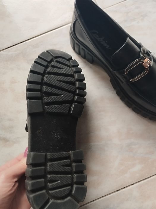 Дамски обувки пролетни