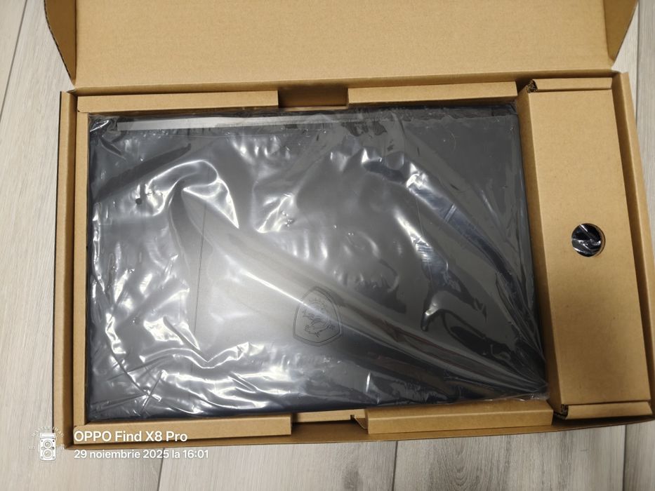 Laptop gaming MSI Katana B13VFK 17.3 Intel Core i7-13720H, 40 GB  RAM