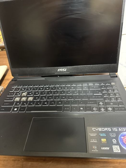 MSI Cyborg 15 A13V — продаётся. Цена: 700 долларов