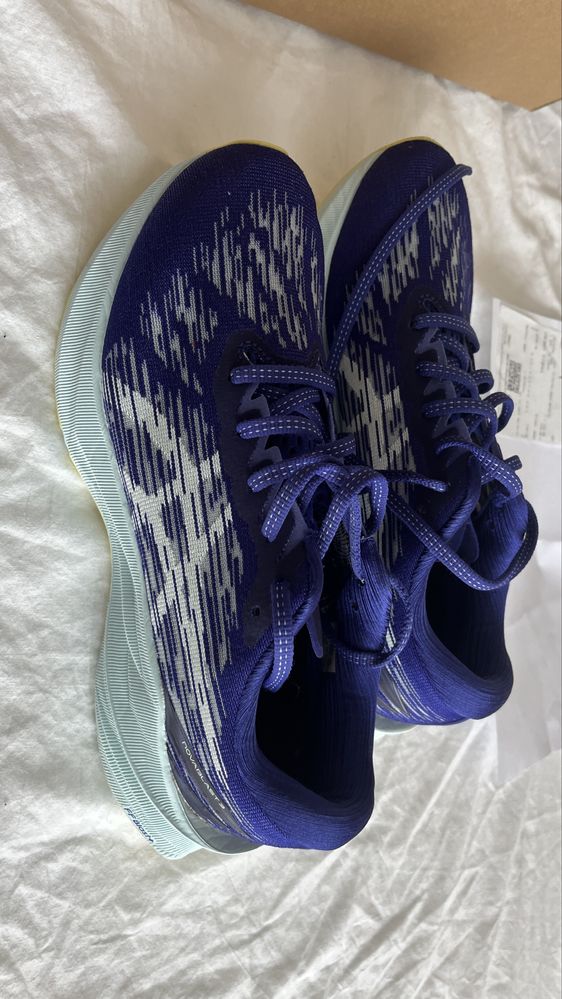 Маратонки за бягане Asics Novablast 3