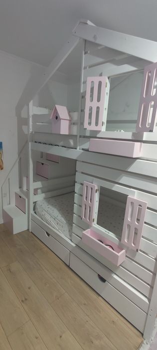 Продам двухъярусную кровать