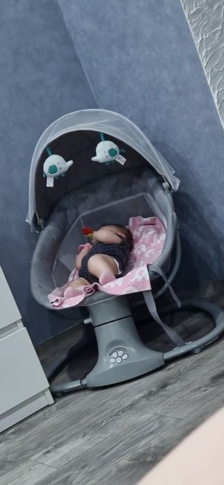 Продам шезлонг детский