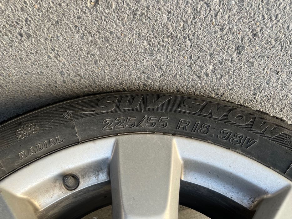 4 бр. Зимни Гуми Riken SNOW 225/55 R18  DOT 2922