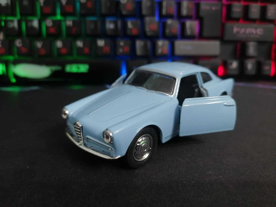 Алфа Ромео Жулиета '54г. в мащаб 1:34 .