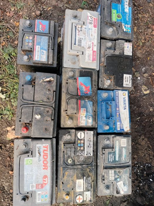 Baterii auto cu vânzare rapidă