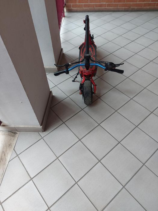Trotineta electrica kaabo mantis 10