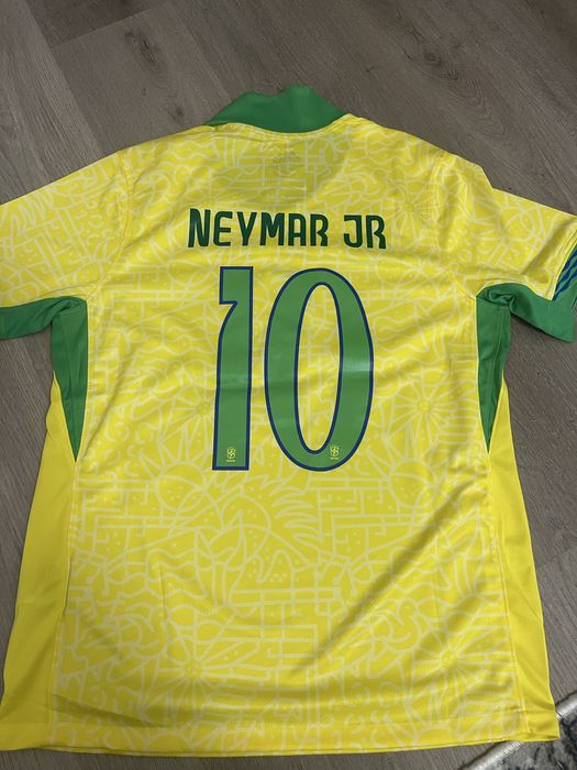 Фланелка на Neymar, Brasil