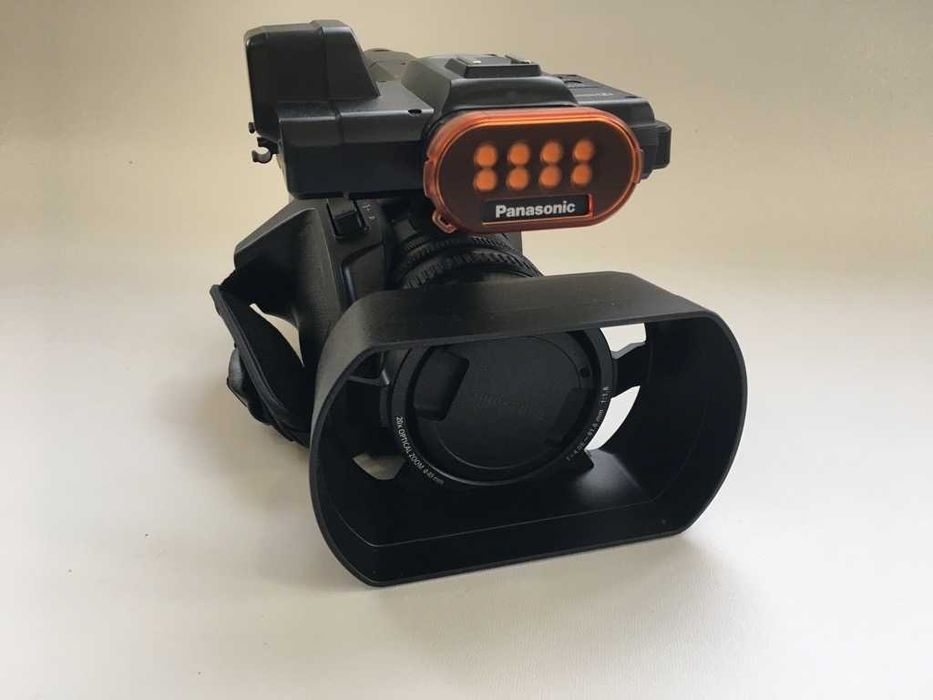 Професионална видеокамера Panasonic AG-AC30 - отлично състояние