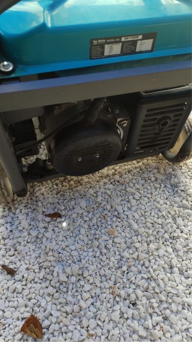 Generatoare de curent industriale pe benzină