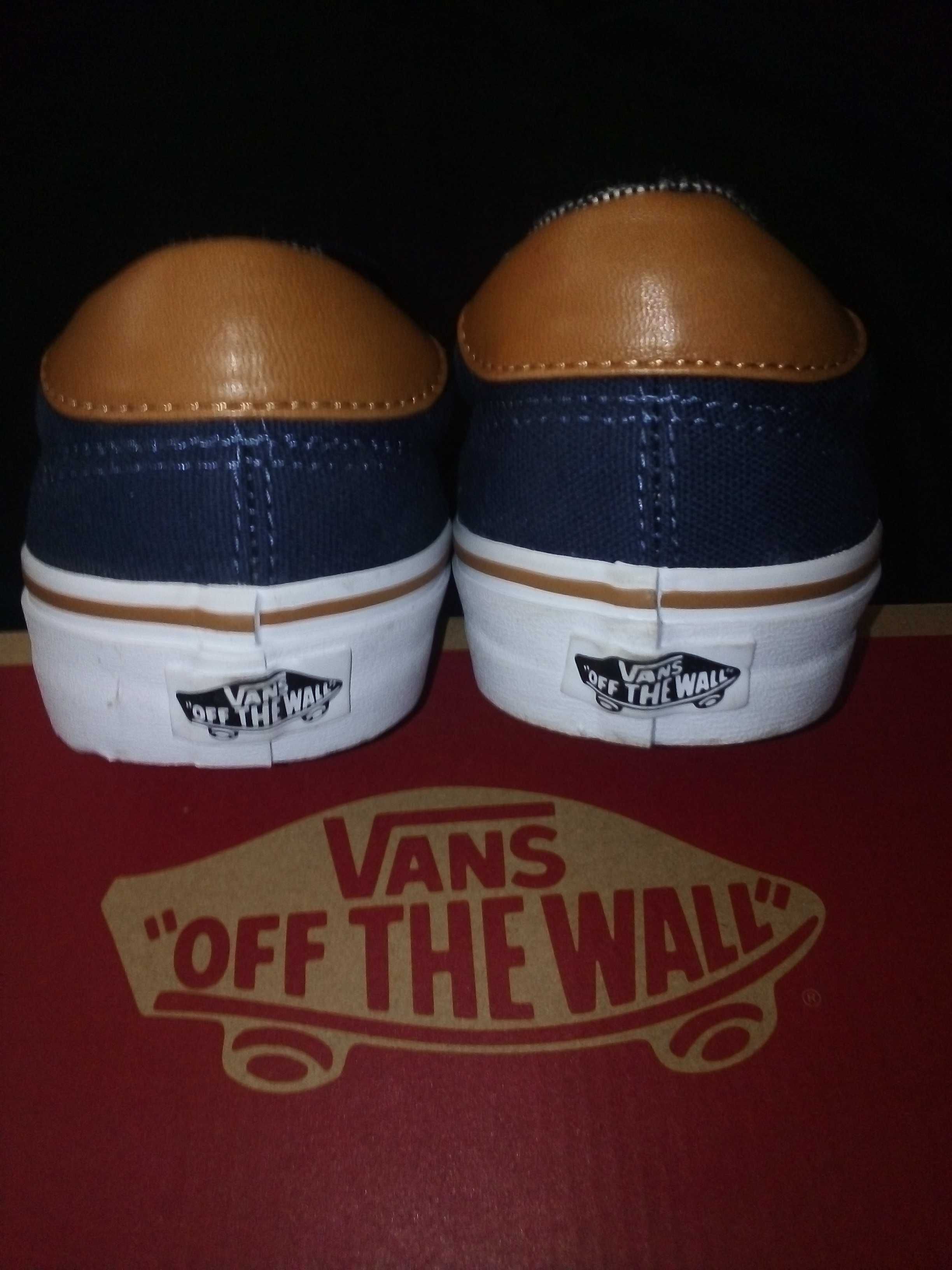 Кецове VANS classic SLIP ON размер 42/9/270