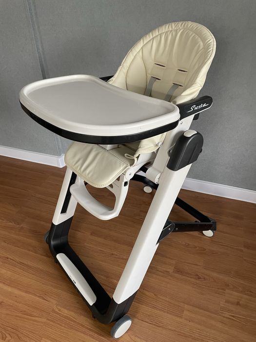 Детский стульчик для кормления Peg Perego siesta