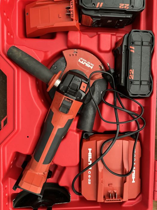 Polizor Hilti pe acumulatori