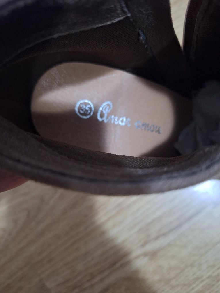 Botine nr 35 superbe