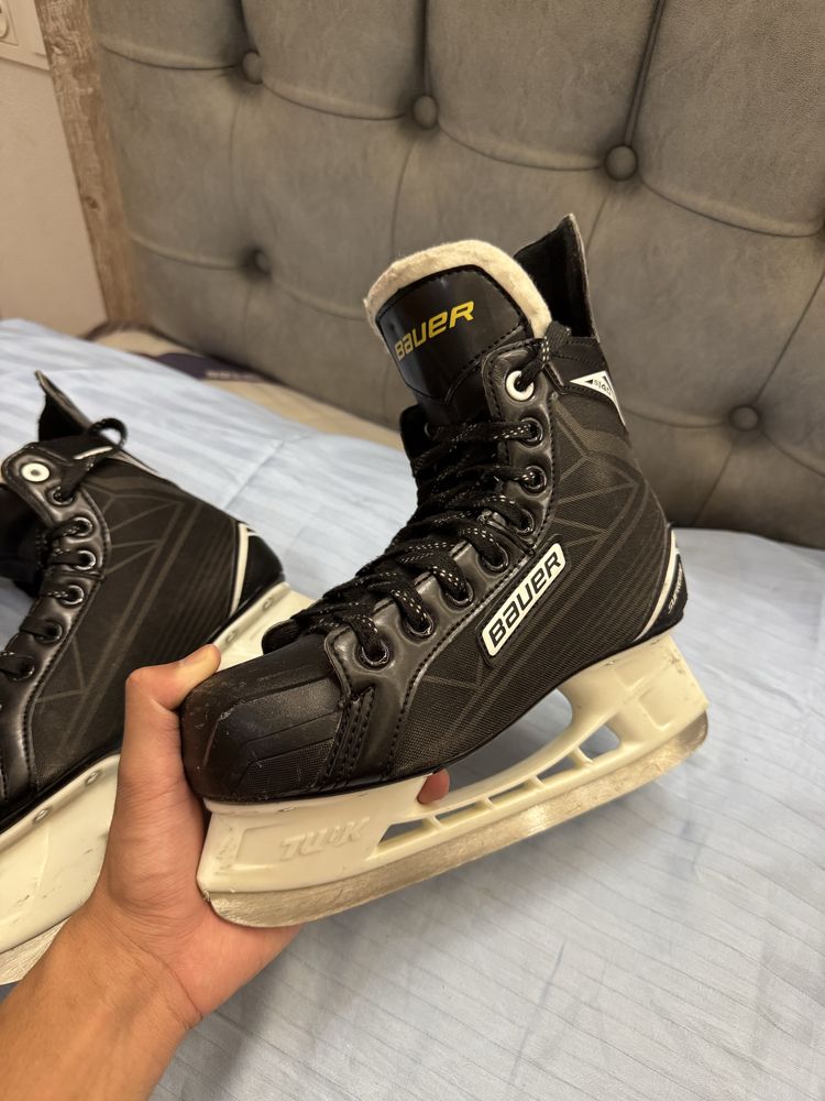 Хоккейные Конки Bauer 4R