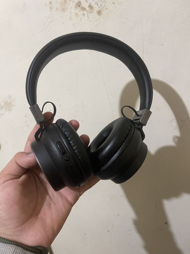 Bluetooth наушники/headphones PHB400