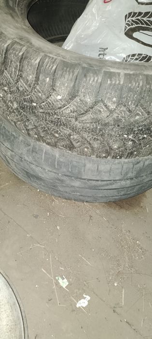 Продам зимние резину 1шт