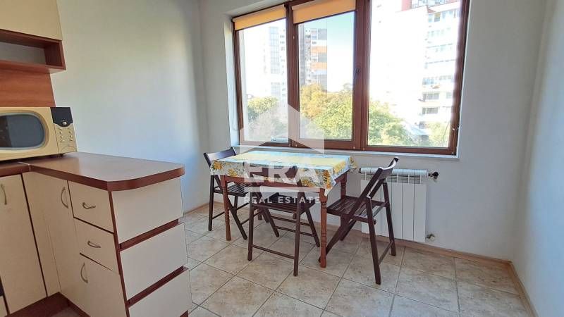 Дава се под наем Тристаен апартамент в Варна, Чаталджа - 80 кв.м за 512 € - Снимка #11