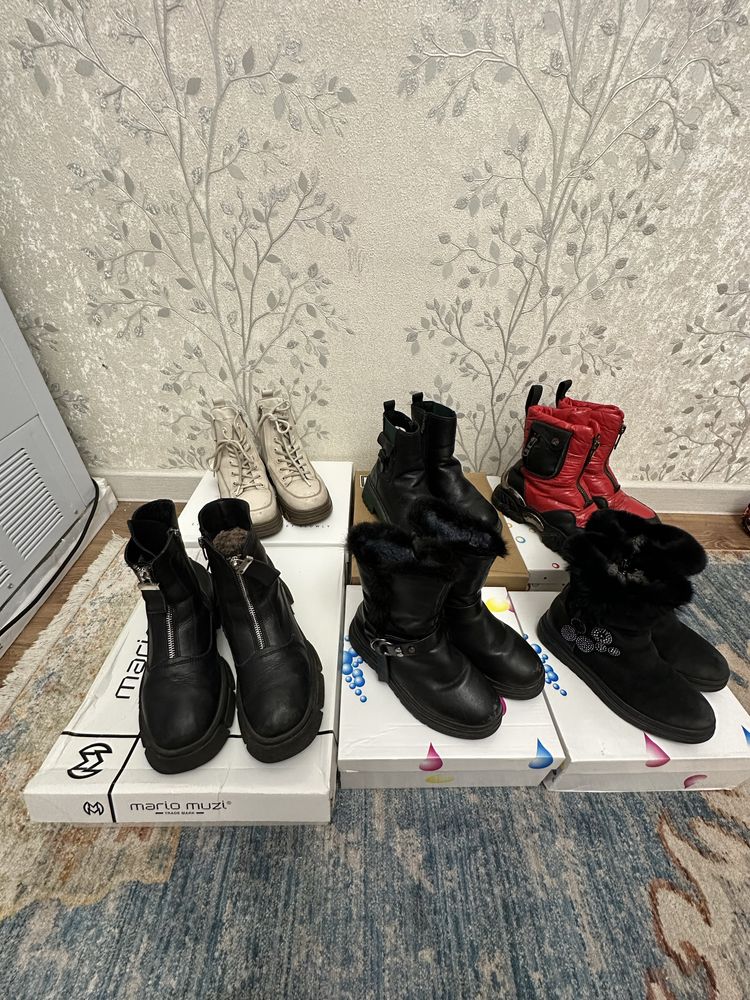 Продам сапоги для девочка