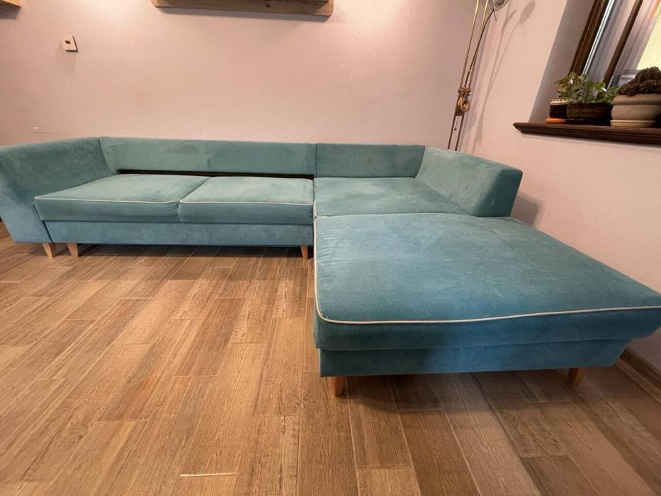 Ъглов диван за хол